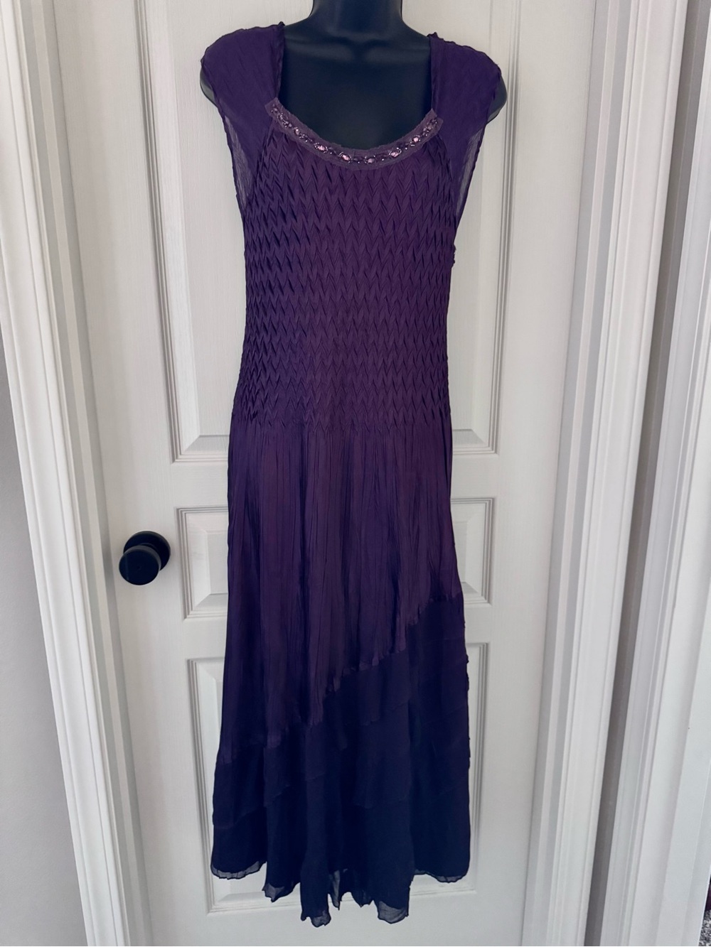 KOMAROV  Purple Sleeveless Midi Dress with Embellished Scoop Neck SZ XL - Picture 2 of 5